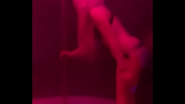 Albanian Slut’s Erotic Dance Will Make Your Cock Explode