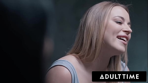 PAWG Sex Addict Anna Claire Clouds Taunts Cop Into Rough Fuck!