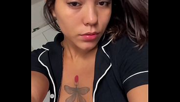 Insane 4K Close-Up Natural Tits: Juicy Skin Details