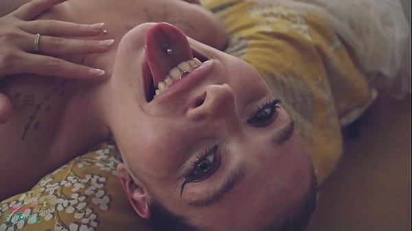 Argentinian Influencer Brutally Fucked by Photographer on Casting!