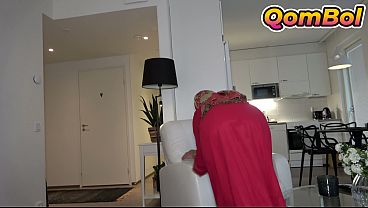 Ravaging My Sweaty Hijabi Stepsister After She Cleans House