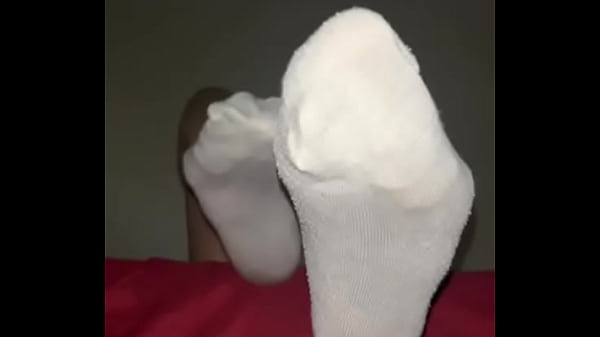 Horny Arab Hijab Spreads Toes Teases Filthy Soft Muslim Soles
