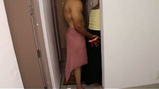 Hot Indian GF’s Wild Romance with BF in HD Homemade