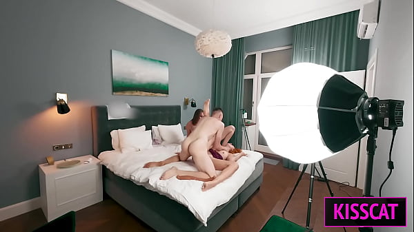 Sloppy FFM Swinger 3some: Cherry Candle Ravaged by Kisscat