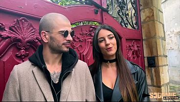 Atomic Bombshell Venus Begs for Brutal Anal Destruction