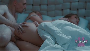 Step Dad Destroys Jessie Ames in Shared Bed with Massive Creampie