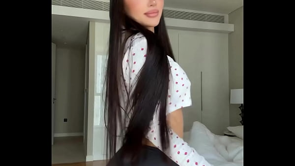 Hot Arab Dancer Twerks Slutty Then Begs for Brutal Pounding