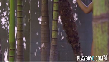Insane Big Ass Filipina MILF Jada Kai Nude Outdoor Playboy